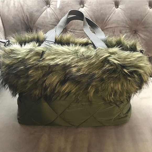 Diamond Quilted Faux Fur Medium Tote-Green, NWT - Picture 3 of 8